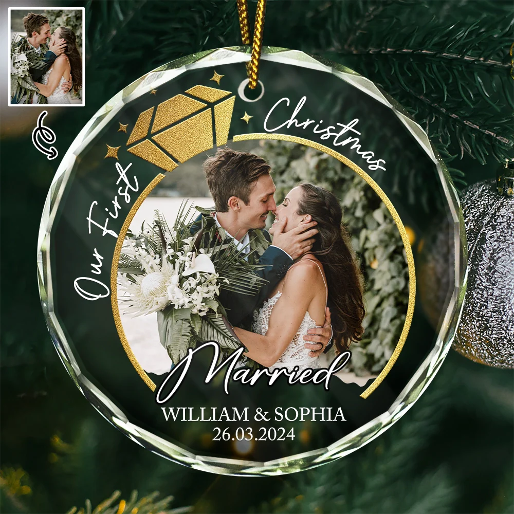 Christmas,Gift For Couples,Gift For Husband,Gift For Wife,Love,Custom Photo - Custom Photo First Christmas Married Couple Ring - Personalized Circle Glass Ornament