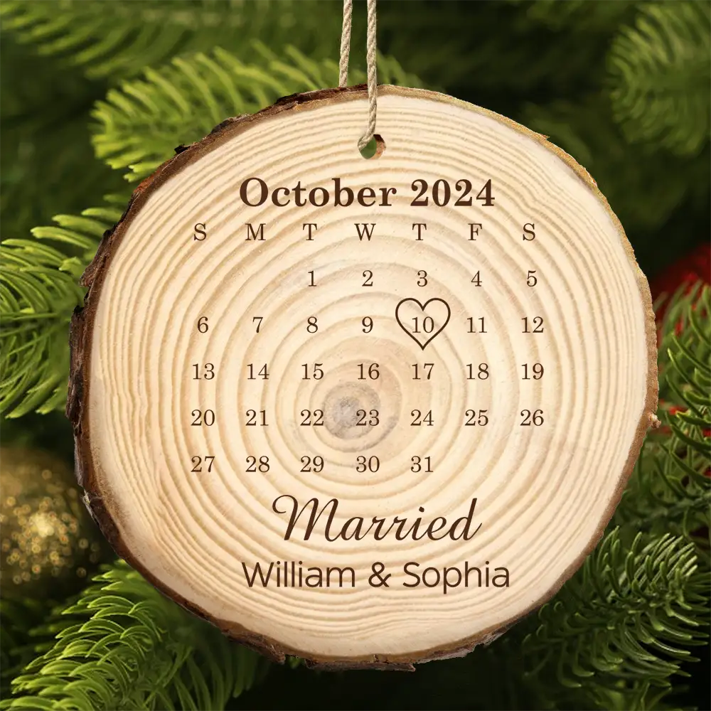 Married Engaged Anniversary Calendar Christmas Couple - Personalized Wood Slice Ornament