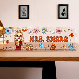 Gift For Bestie,Gift For Sisters,Gifts For Colleagues,Happy - Teacher Floral Pattern - Personalized Desk Name Plate