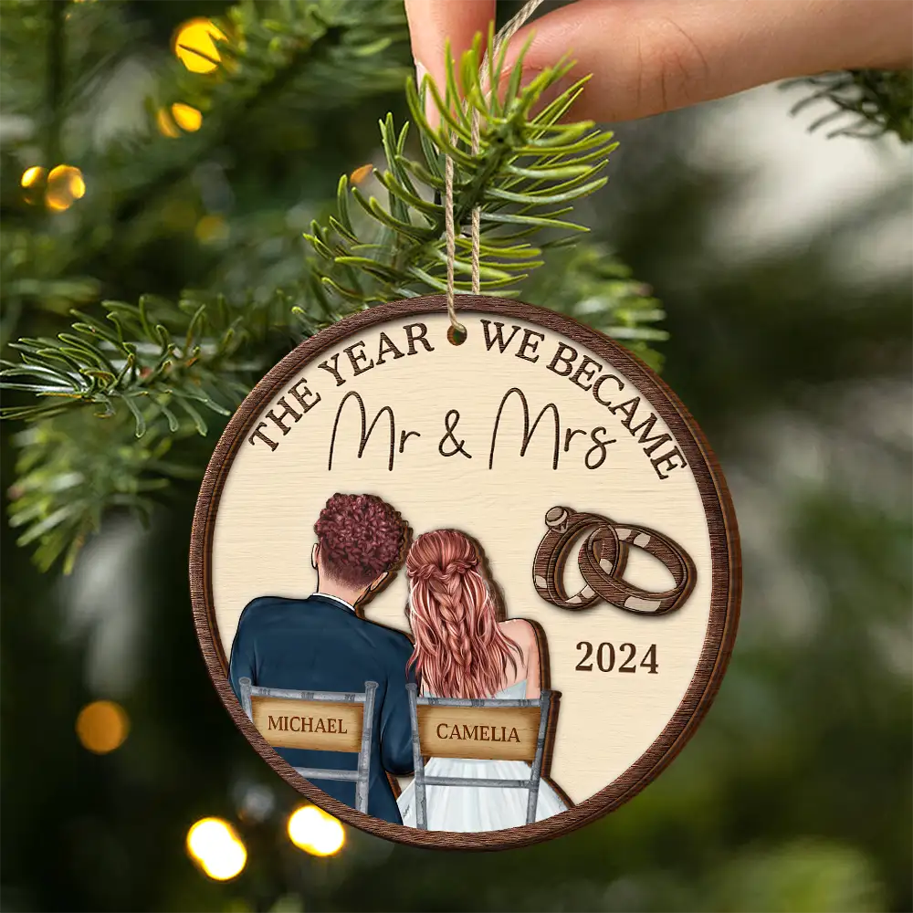 Christmas,Wedding,Gift For Couples,Gift For Wife,Gift For Husband,Love - The Year We Became Mr & Mrs Couples - Personalized 2-Layered Wooden Ornament