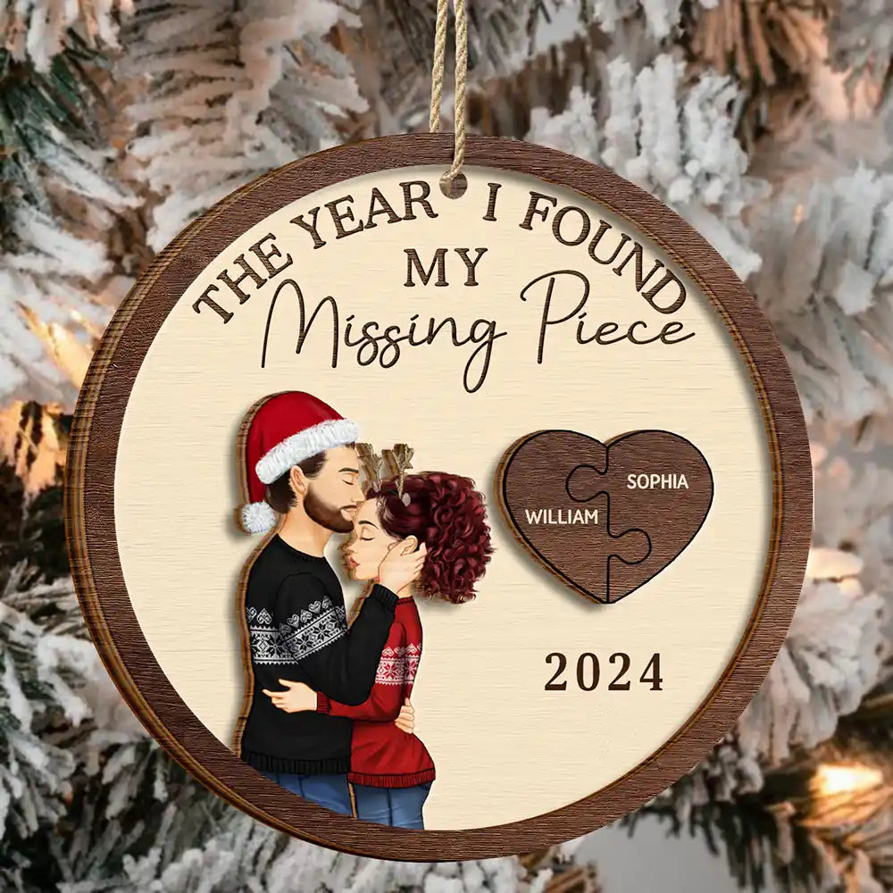 Gift For Couples - The Year I Found My Missing Piece Hugging Couple - Personalized 2-Layered Wooden Ornament