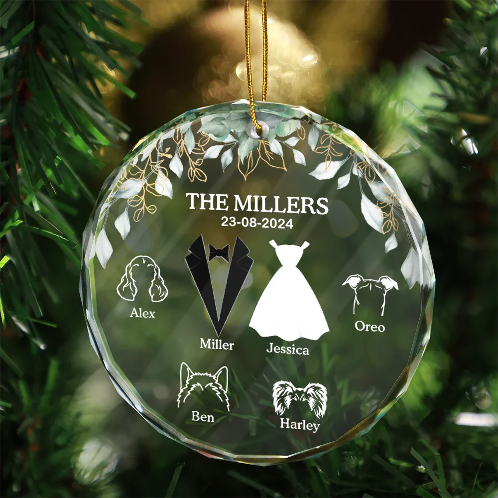 Couple, Pet Couple - Married Couples With Pets - Personalized Circle Glass Ornament