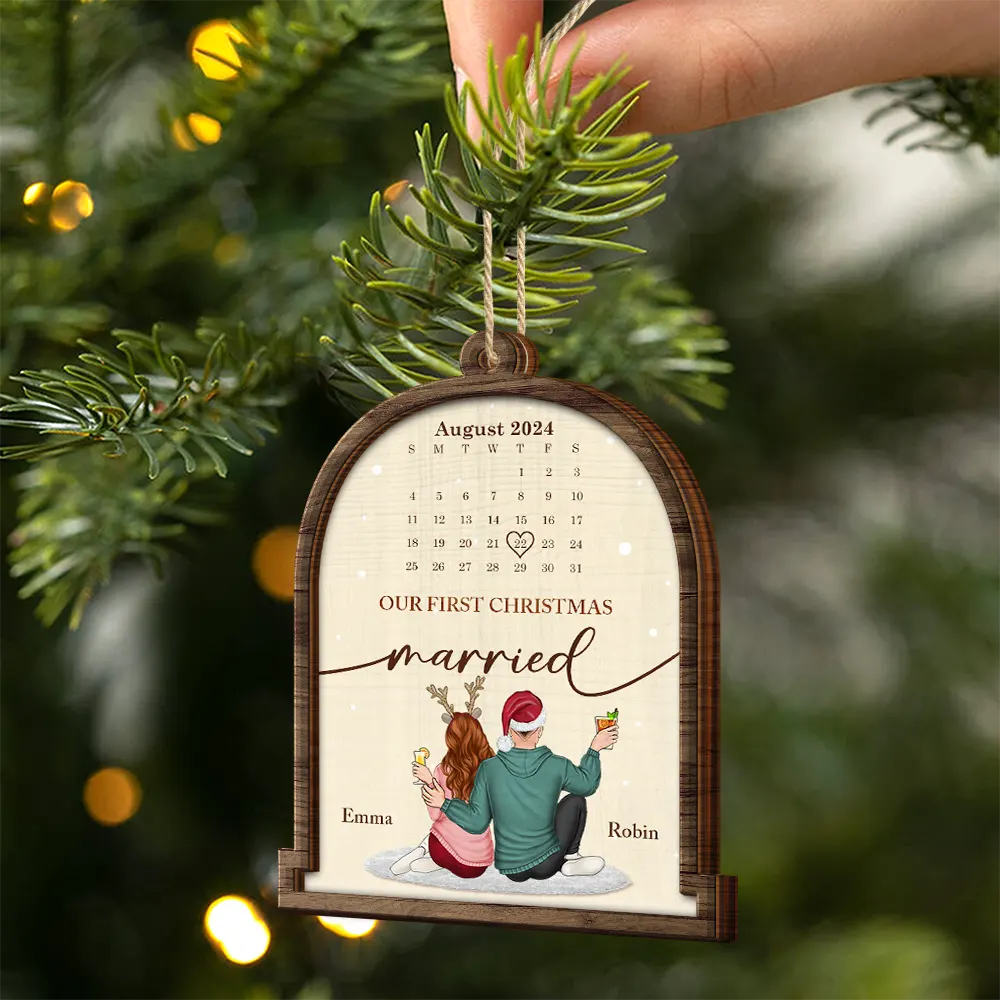 Christmas Couple Calendar Married - Personalized 2-Layered Wooden Ornament