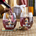 Gift For Couples, Gift For Husband, Gift For Wife, Gift For Boyfriend, Gift For Girlfriend - Kissing Couple Best Thing Found On The Internet - Personalized Stemless Wine Glass