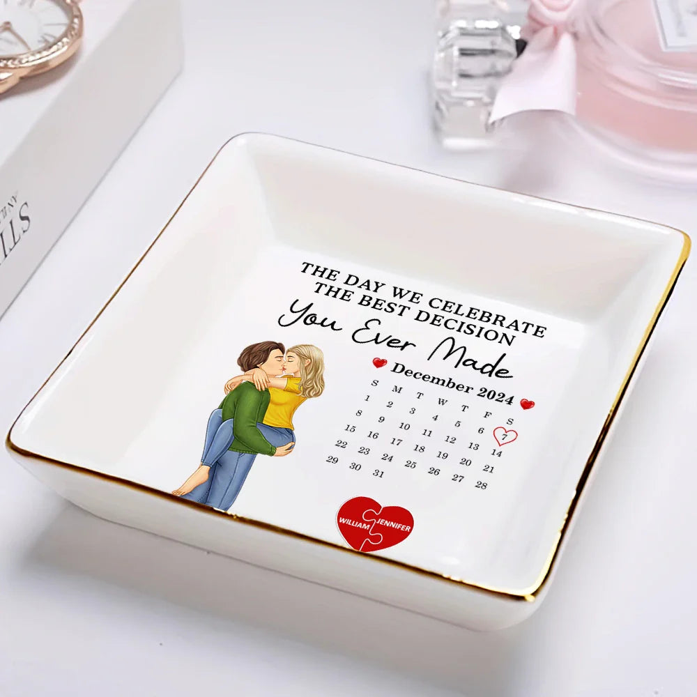 Gift For Couples, Gift For Husband, Gift For Wife, Gift For Boyfriend, Gift For Girlfriend, Married - Couple Calendar Celebrate The Best Decision You Ever Made - Personalized Ring Dish
